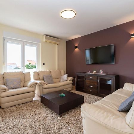 Apartman Monti Ζαντάρ Εξωτερικό φωτογραφία